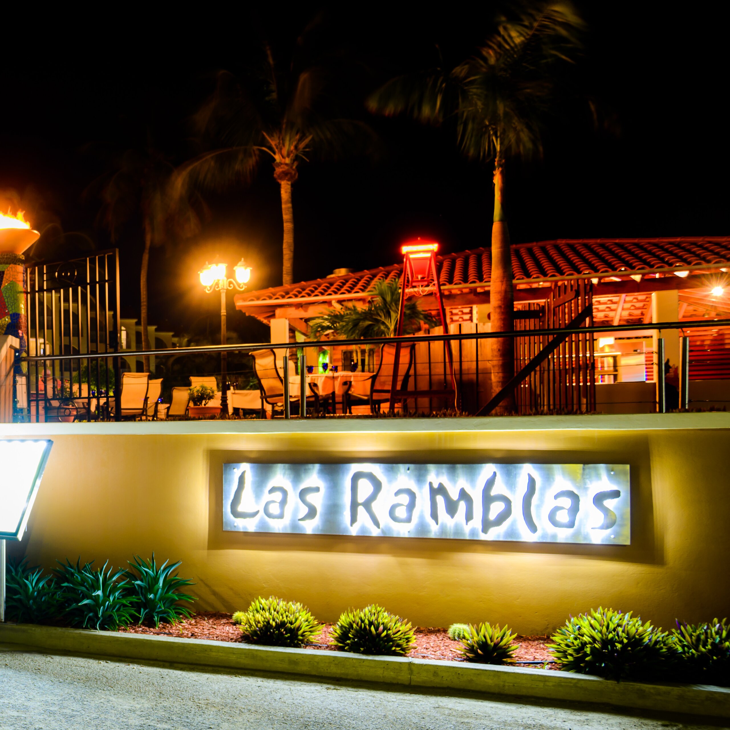 Tapas Restaurants in Eagle Beach, Aruba - Las Ramblas Tapas And Grill