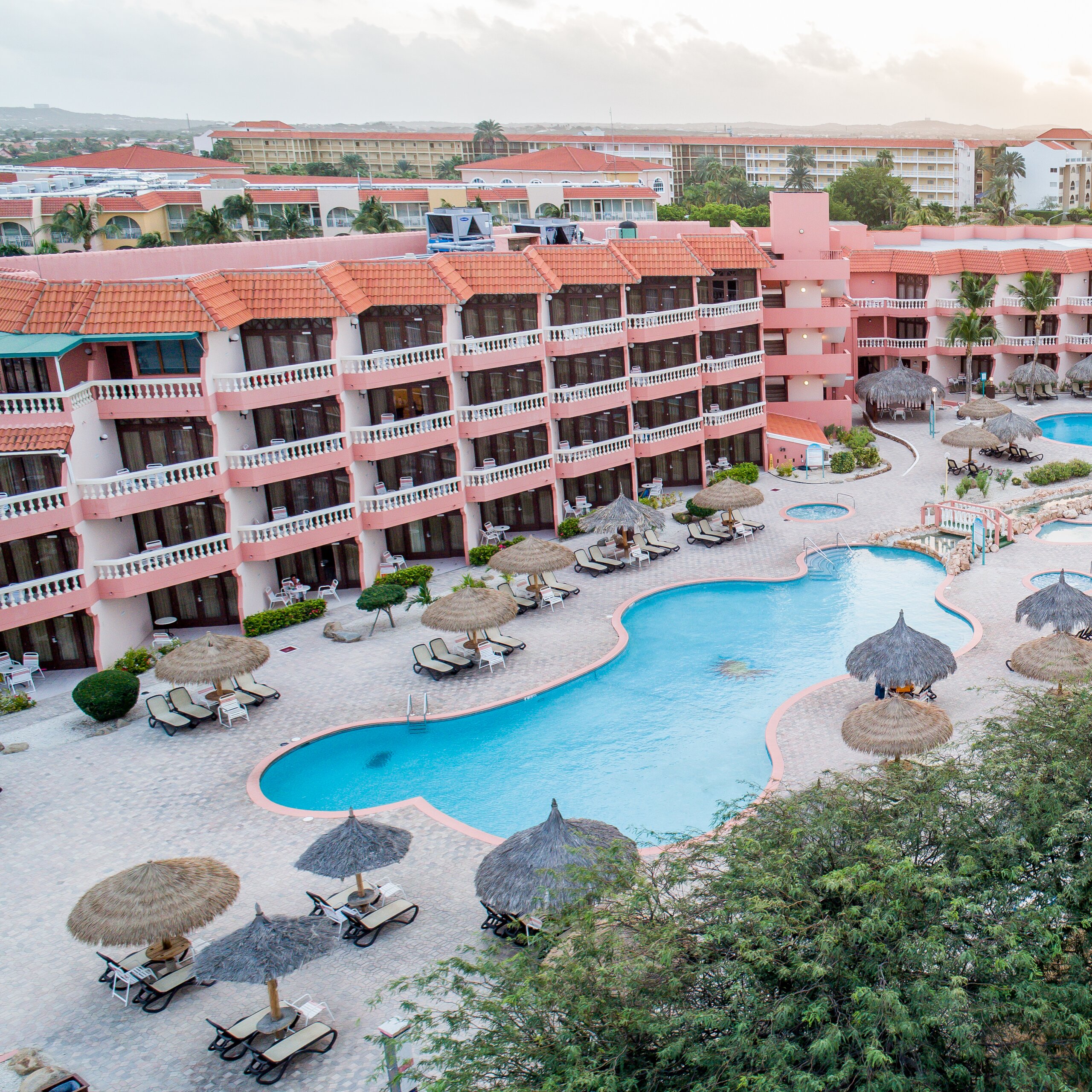 Luxury Beach Villas on Eagle Beach, Aruba - Paradise Beach Villas