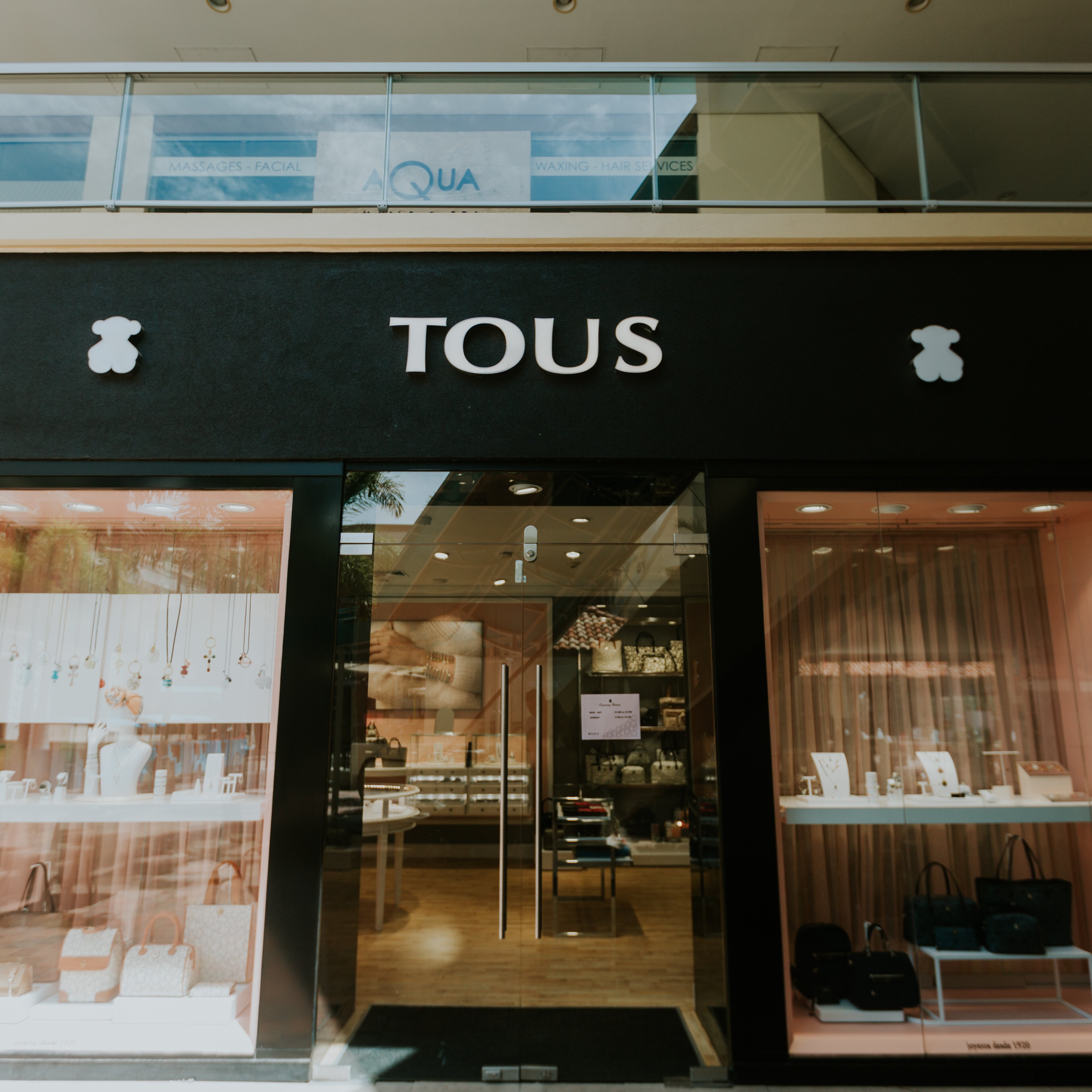 Designer Jewelry, Watches & Accessories Store in Aruba Tous