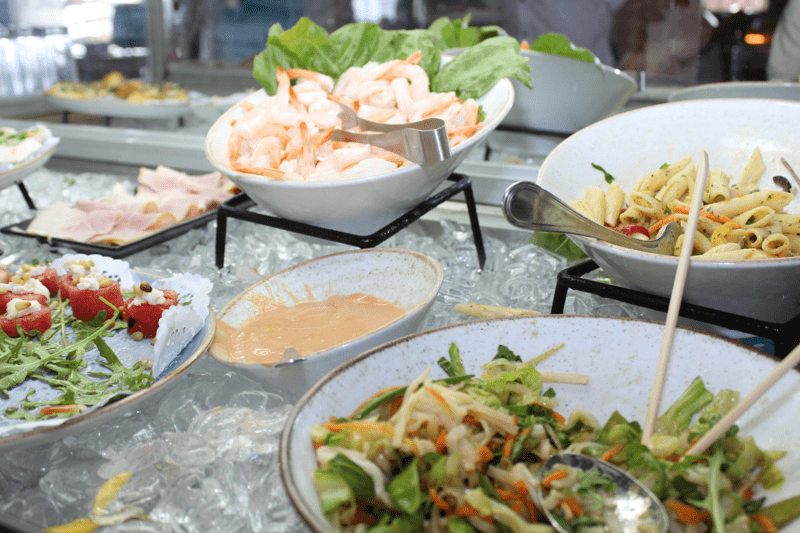 A fantastic Mother’s Day Sunday Brunch at MooMba Beach