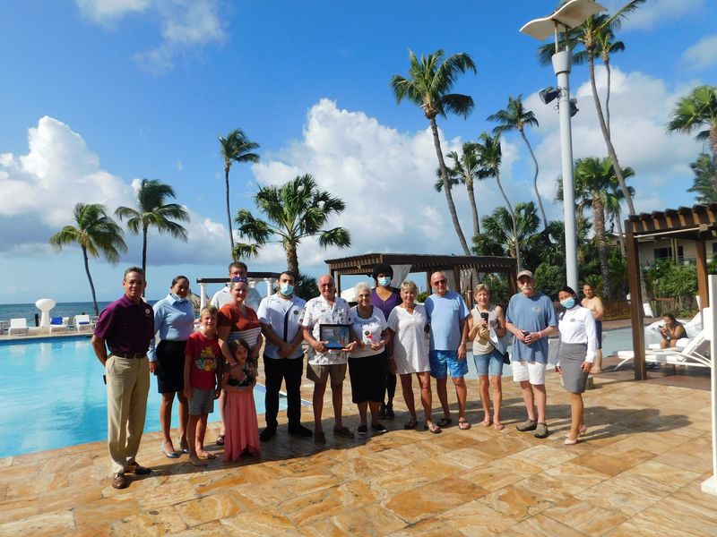 Speed family honored in Aruba