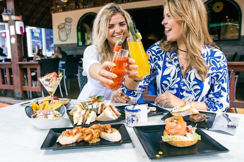 Mimosa Brunch at Salt & Pepper